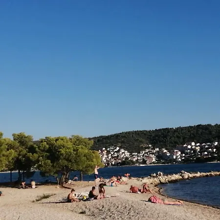 Vila-zorka * تروغير